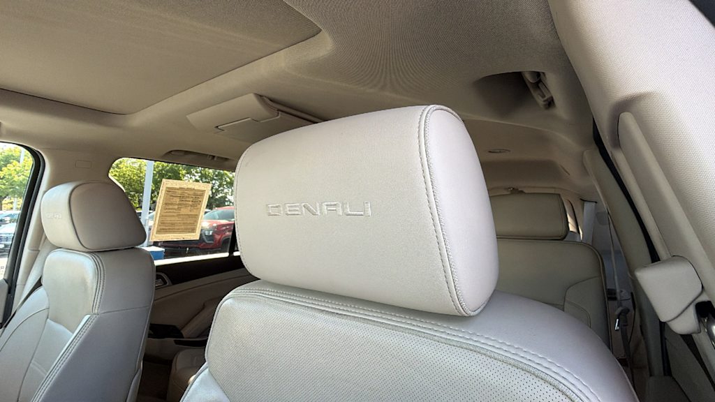 Thumbnail: 2016 GMC Yukon - 10
