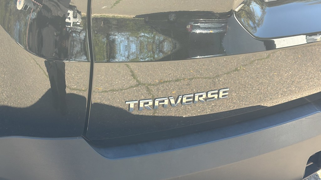 Thumbnail: 2023 Chevrolet Traverse - 7