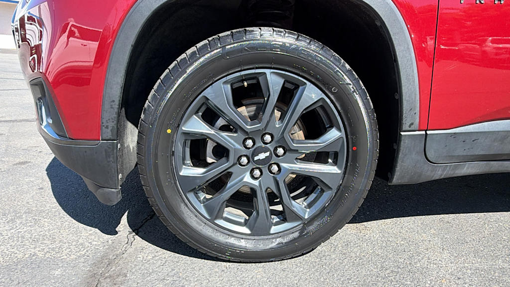 Thumbnail: 2019 Chevrolet Traverse - 8
