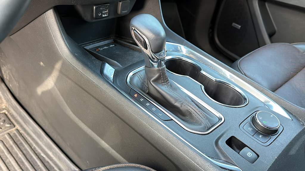 Thumbnail: 2023 Chevrolet Traverse - 13