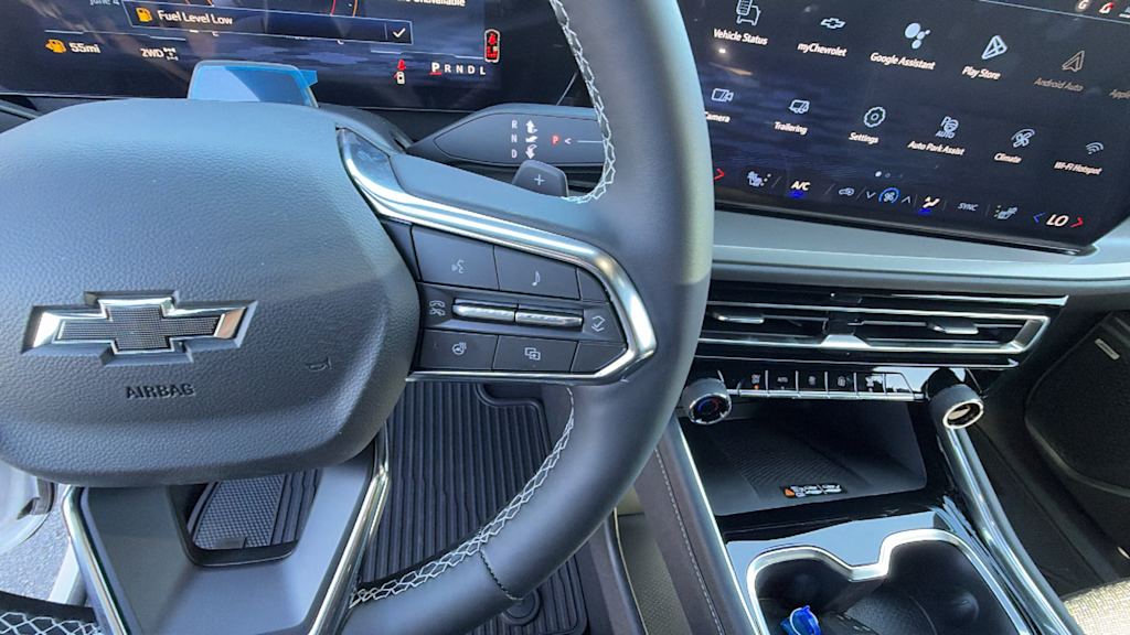Thumbnail: 2026 Chevrolet Traverse - 26
