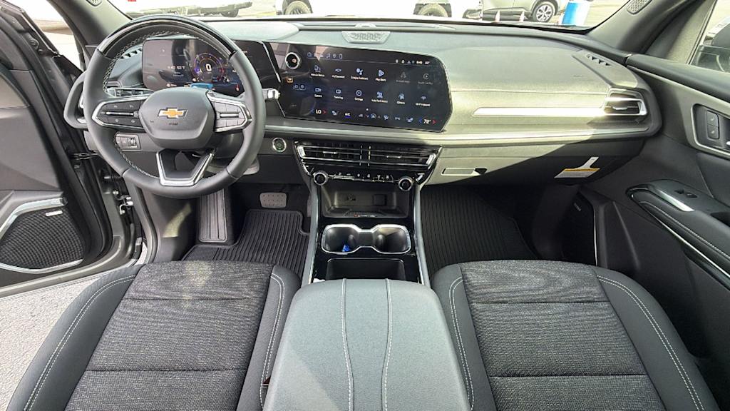 Thumbnail: 2026 Chevrolet Traverse - 14