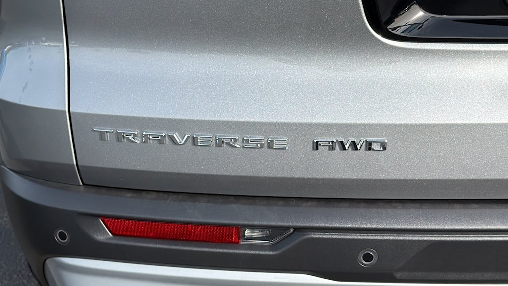 Thumbnail: 2026 Chevrolet Traverse - 7
