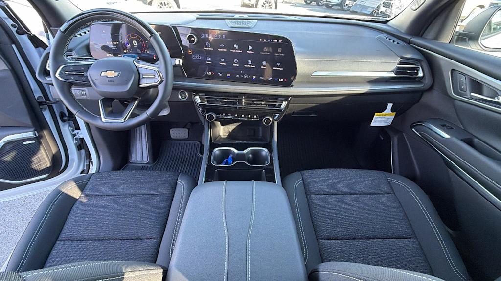 Thumbnail: 2026 Chevrolet Traverse - 13
