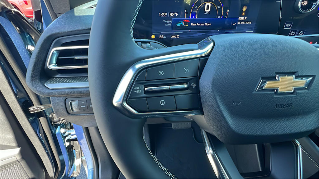 2025 Chevrolet Traverse LT 25