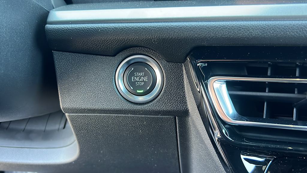 2025 Chevrolet Traverse LT 24