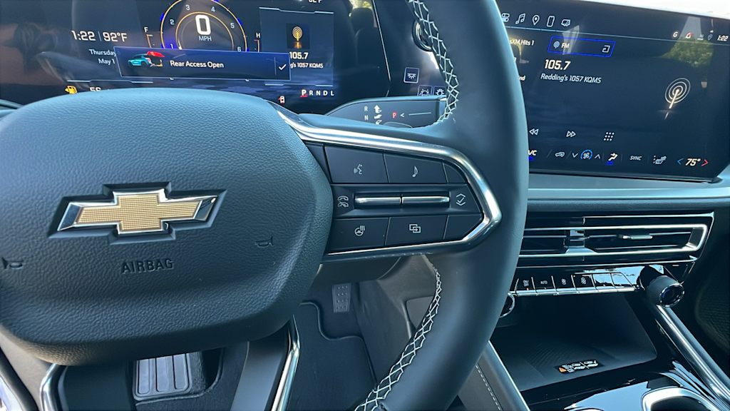 2025 Chevrolet Traverse LT 26