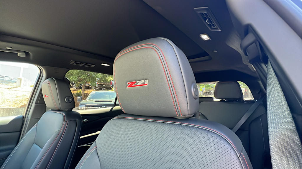 Thumbnail: 2026 Chevrolet Traverse - 10