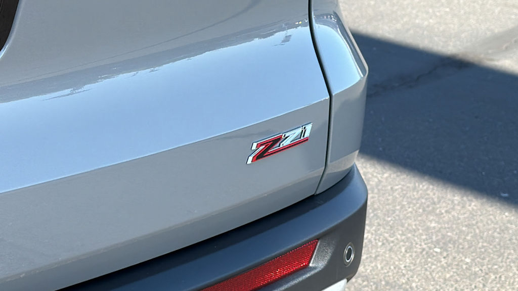 Thumbnail: 2027 Chevrolet Traverse - 7