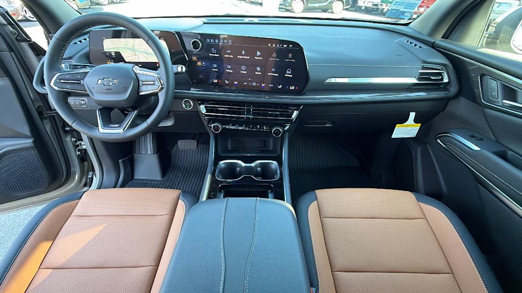 Thumbnail: 2027 Chevrolet Traverse - 12