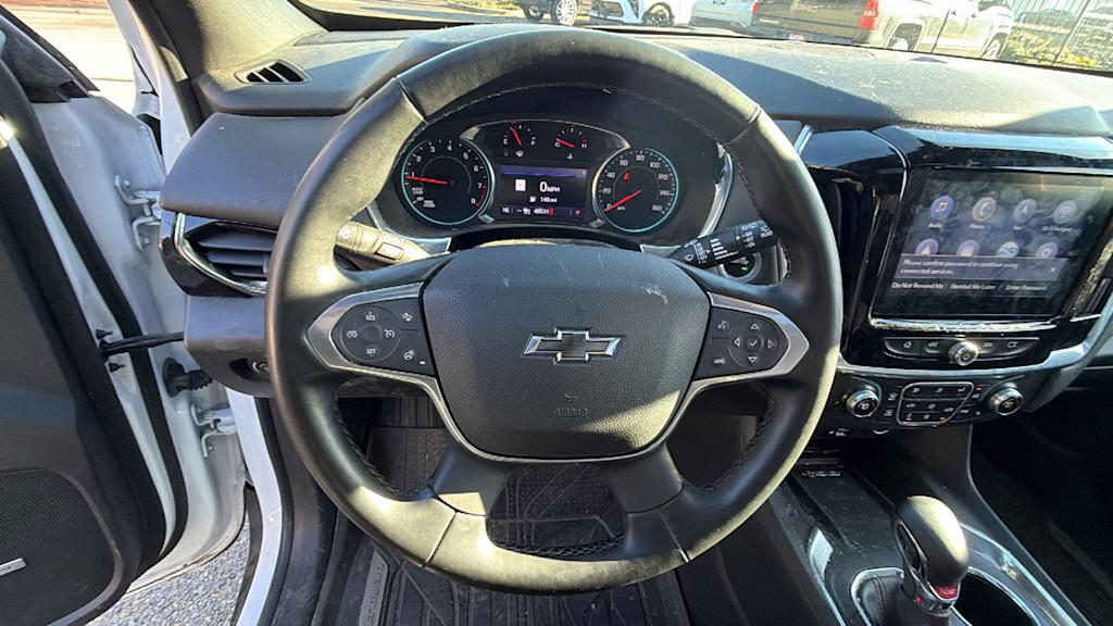 Thumbnail: 2023 Chevrolet Traverse - 9