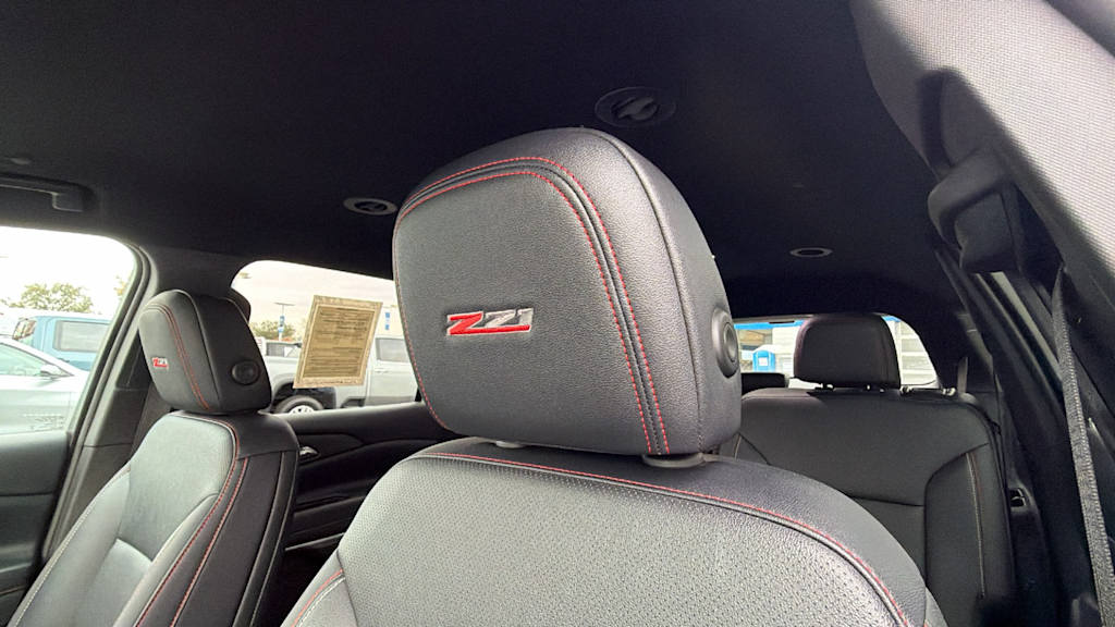 Thumbnail: 2025 Chevrolet Traverse - 10