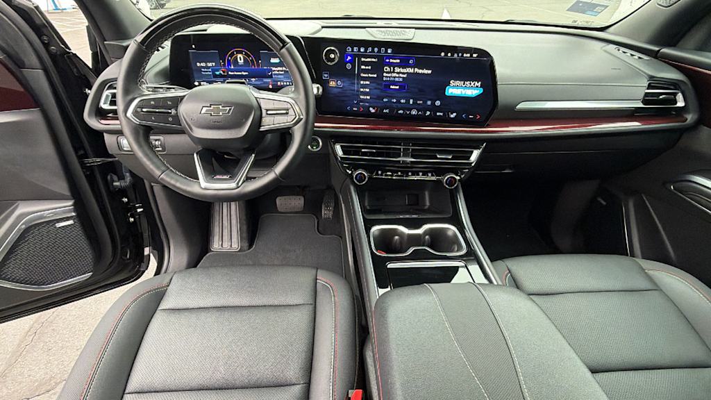 Thumbnail: 2025 Chevrolet Traverse - 13