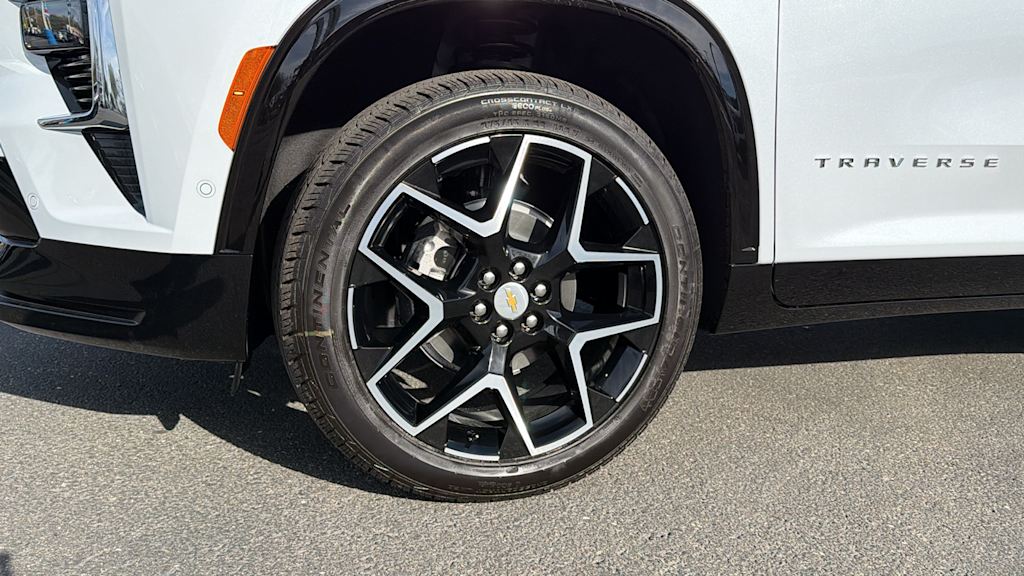 Thumbnail: 2026 Chevrolet Traverse - 8