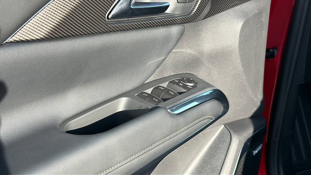 Thumbnail: 2026 Chevrolet Traverse - 28