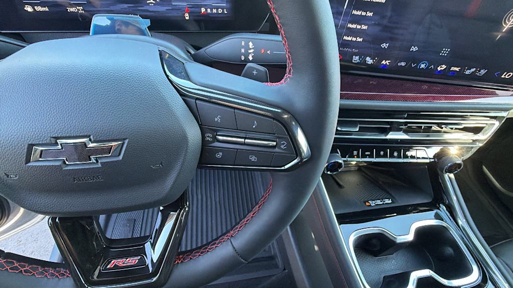 Thumbnail: 2026 Chevrolet Traverse - 25