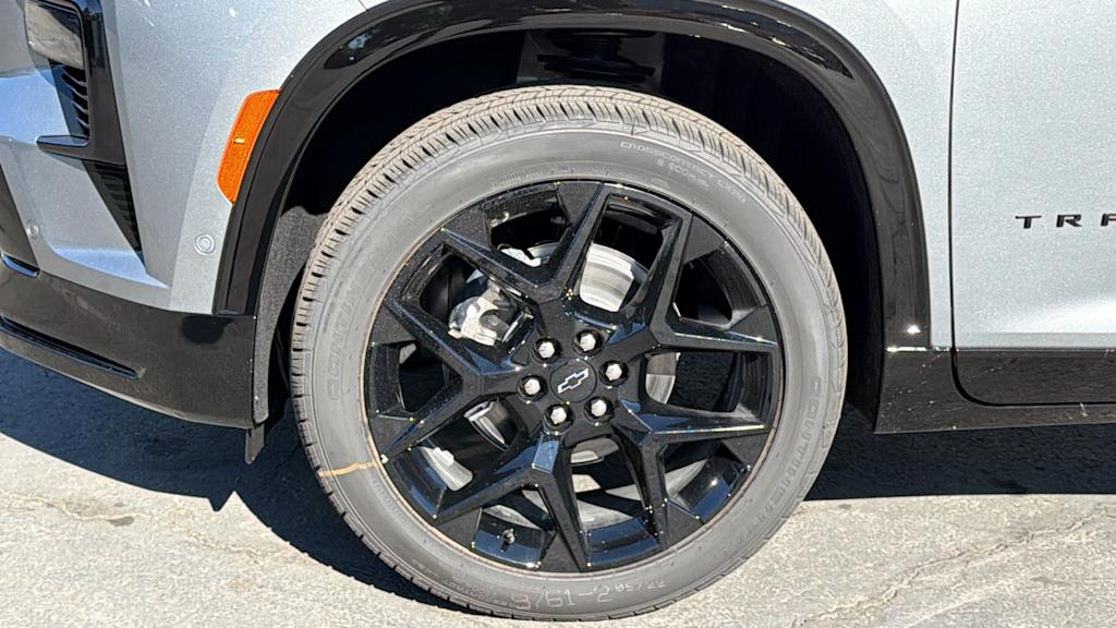 Thumbnail: 2026 Chevrolet Traverse - 8