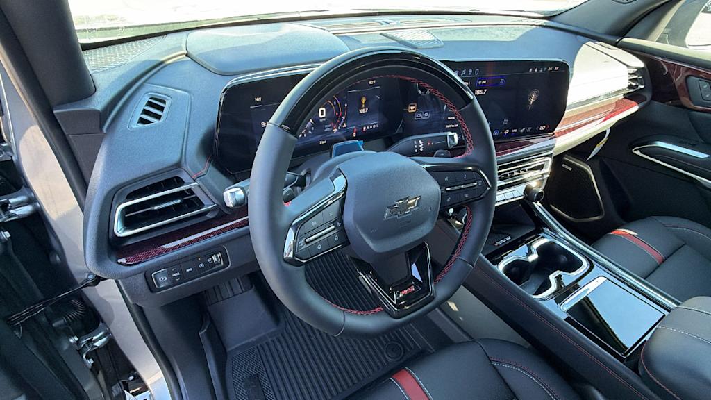 Thumbnail: 2026 Chevrolet Traverse - 2