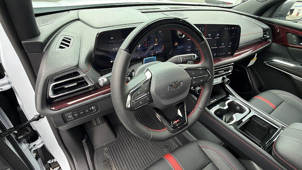 Thumbnail: 2026 Chevrolet Traverse - 2