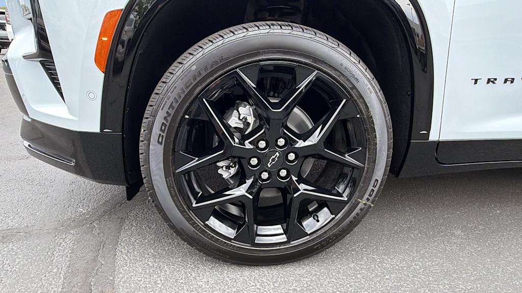 Thumbnail: 2026 Chevrolet Traverse - 8