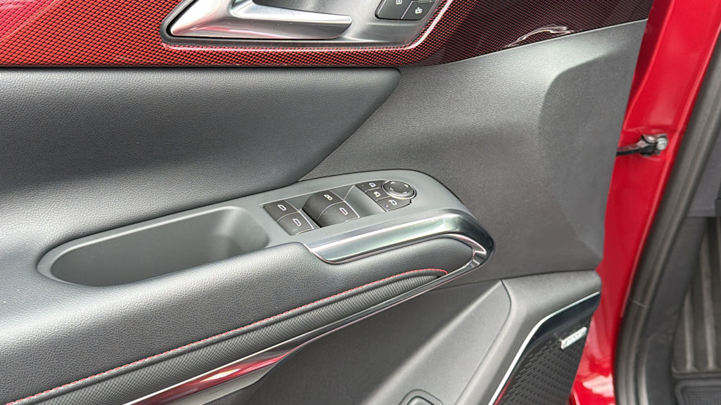 Thumbnail: 2026 Chevrolet Traverse - 28