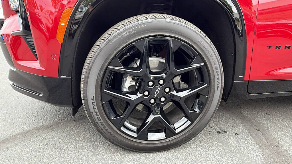 Thumbnail: 2026 Chevrolet Traverse - 8