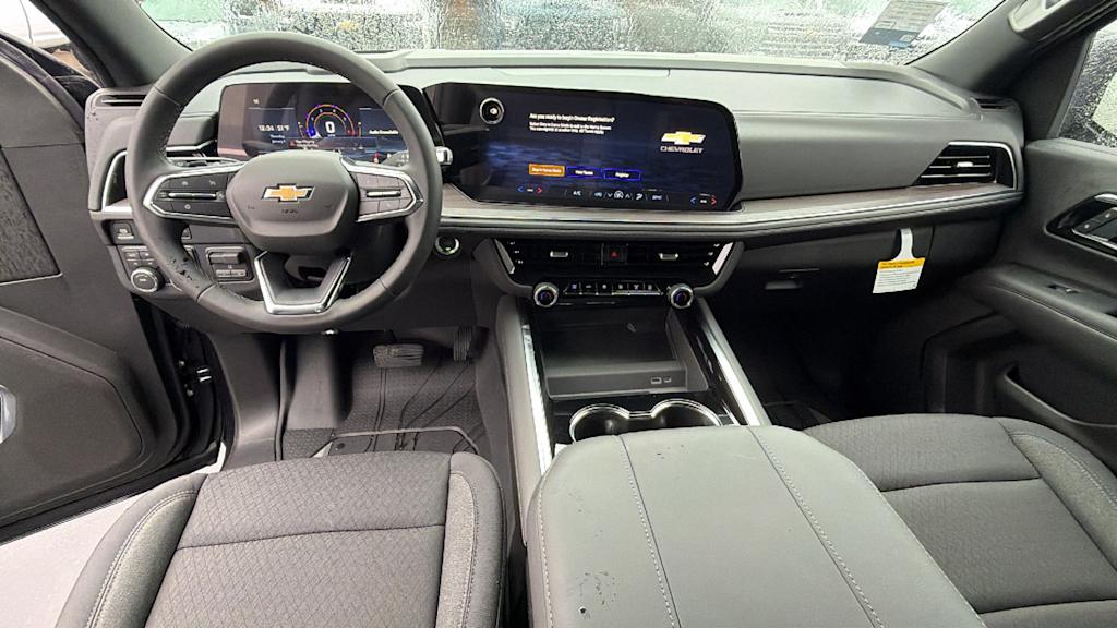 Thumbnail: 2026 Chevrolet Suburban - 12