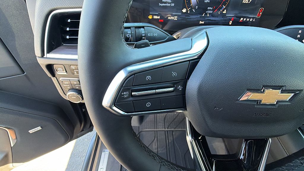 Thumbnail: 2026 Chevrolet Suburban - 24