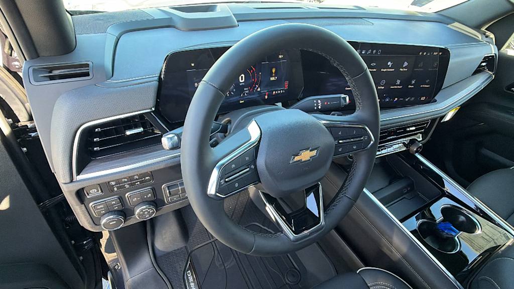 Thumbnail: 2026 Chevrolet Suburban - 2