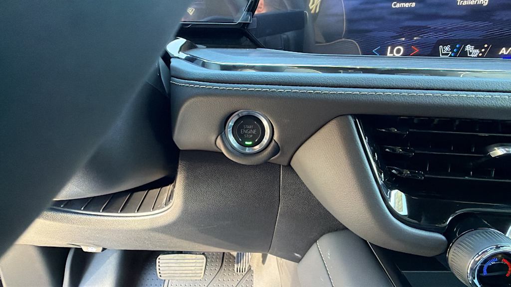 Thumbnail: 2026 Chevrolet Suburban - 23