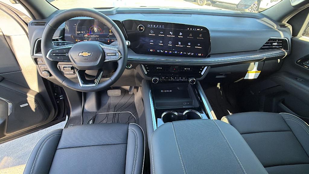 Thumbnail: 2026 Chevrolet Suburban - 11