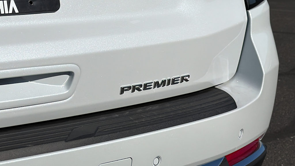 Thumbnail: 2026 Chevrolet Suburban - 29
