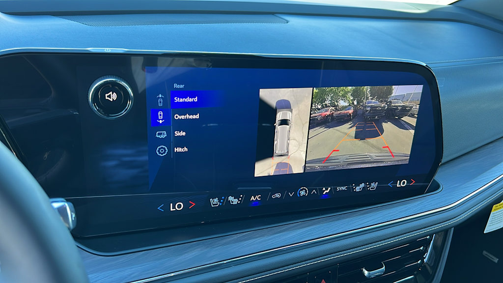 Thumbnail: 2025 Chevrolet Suburban - 23