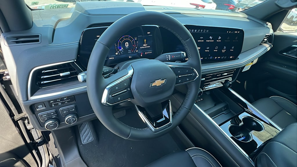 Thumbnail: 2025 Chevrolet Suburban - 2
