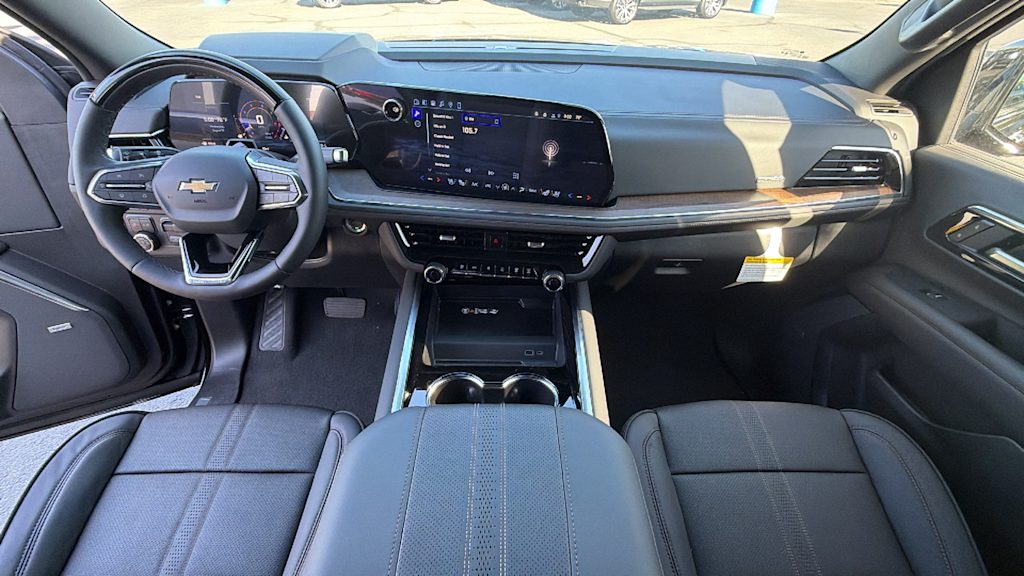 Thumbnail: 2026 Chevrolet Suburban - 13