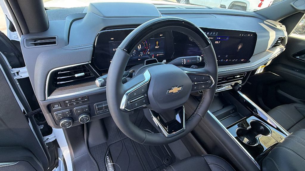 Thumbnail: 2026 Chevrolet Suburban - 2
