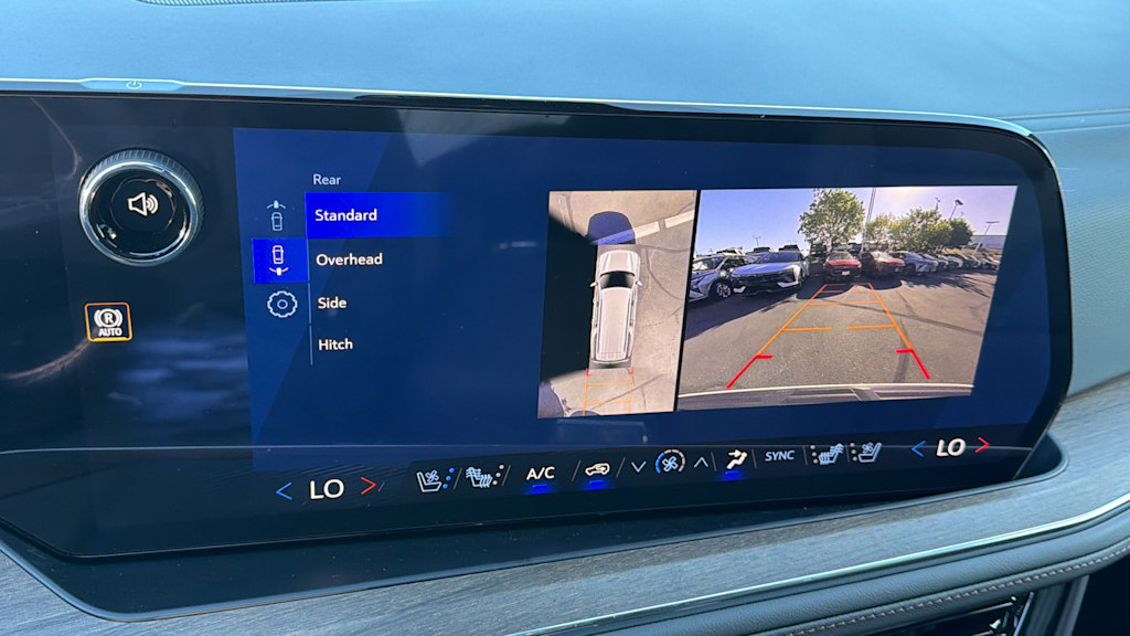 Thumbnail: 2026 Chevrolet Suburban - 23