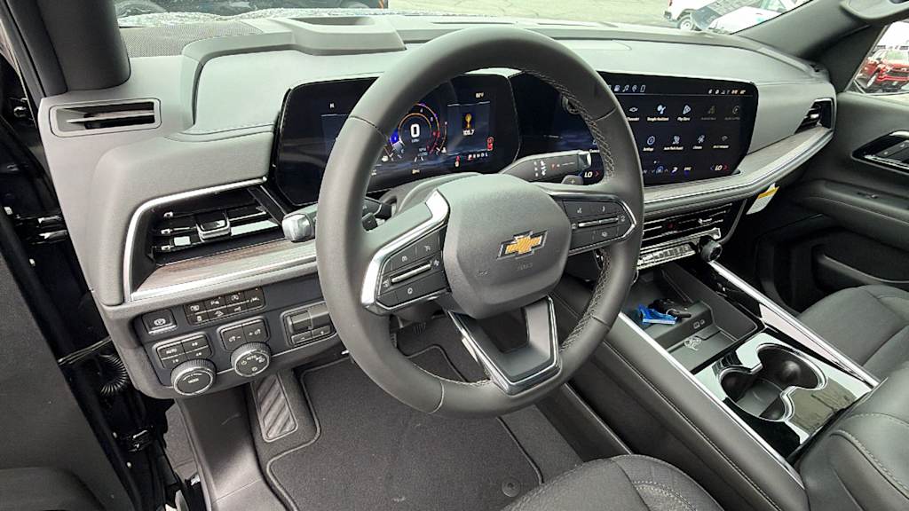 Thumbnail: 2026 Chevrolet Tahoe - 2