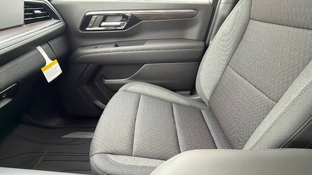 Thumbnail: 2026 Chevrolet Tahoe - 11