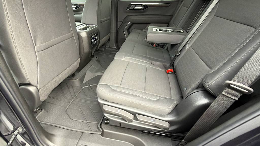 Thumbnail: 2026 Chevrolet Tahoe - 29