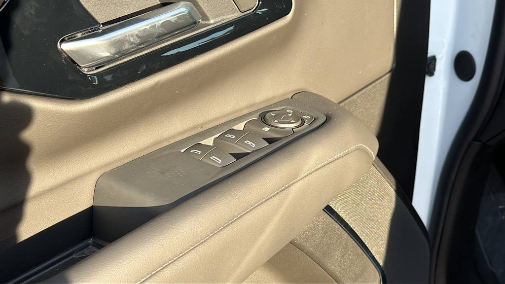 Thumbnail: 2026 Chevrolet Tahoe - 7