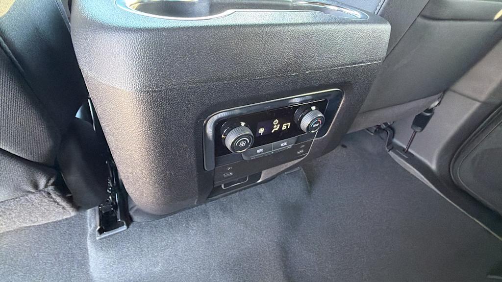 Thumbnail: 2026 Chevrolet Tahoe - 27