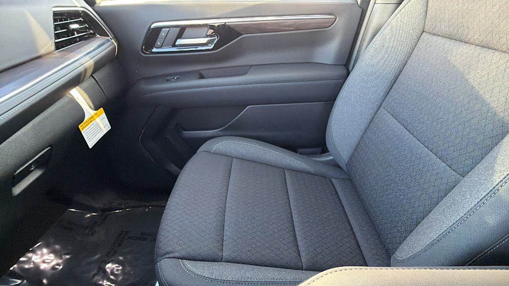 Thumbnail: 2026 Chevrolet Tahoe - 11