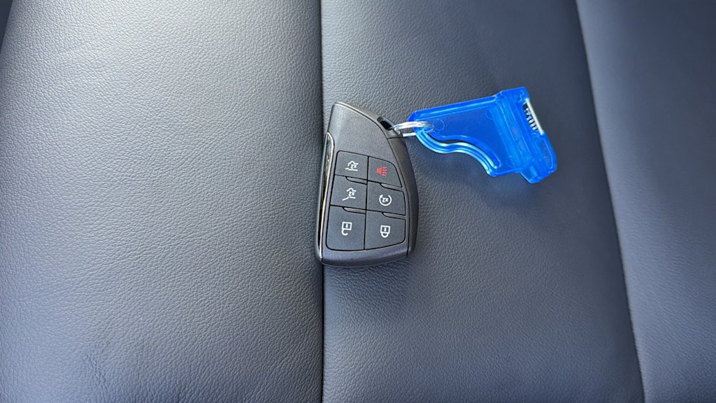 Thumbnail: 2026 Chevrolet Tahoe - 16