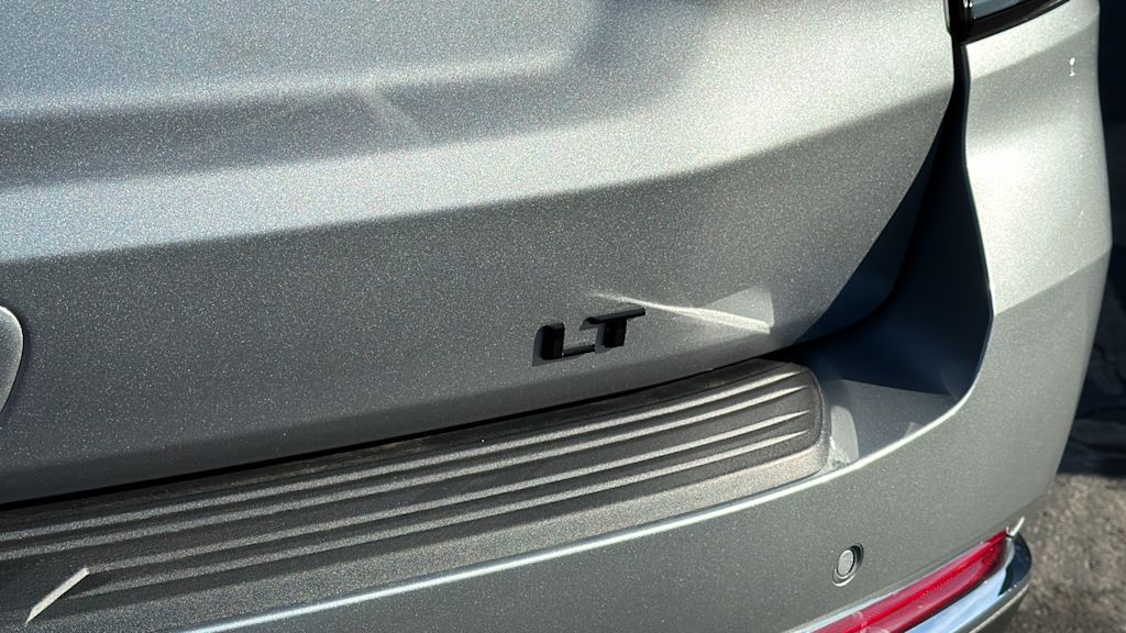 Thumbnail: 2026 Chevrolet Tahoe - 28