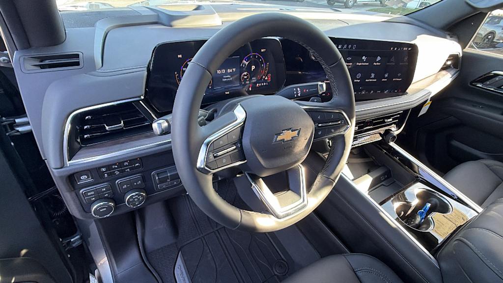 Thumbnail: 2026 Chevrolet Tahoe - 2