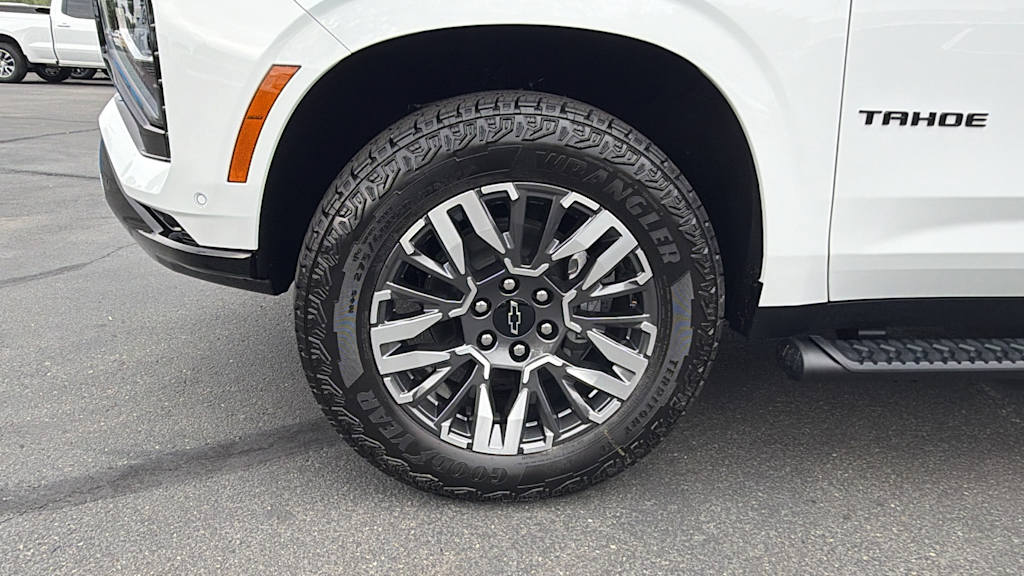 Thumbnail: 2026 Chevrolet Tahoe - 8