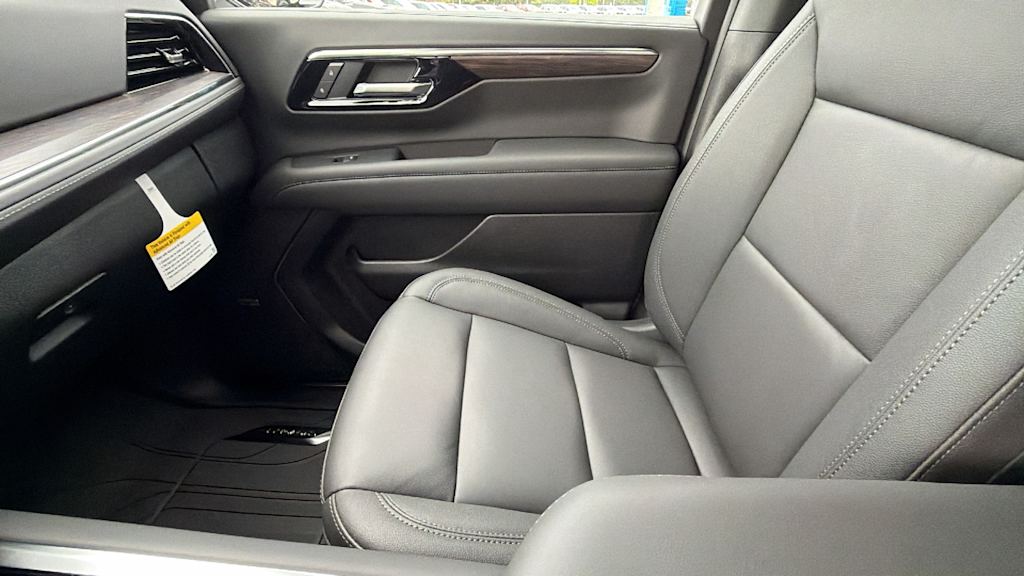 Thumbnail: 2026 Chevrolet Tahoe - 11