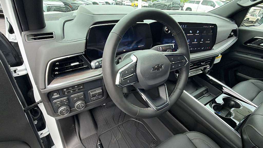 Thumbnail: 2026 Chevrolet Tahoe - 2