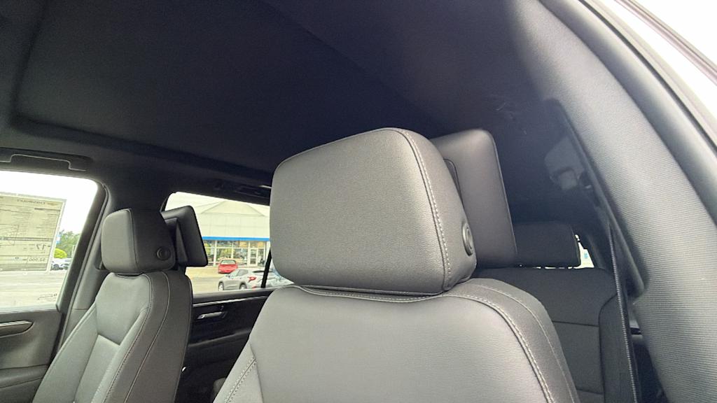 Thumbnail: 2026 Chevrolet Tahoe - 10